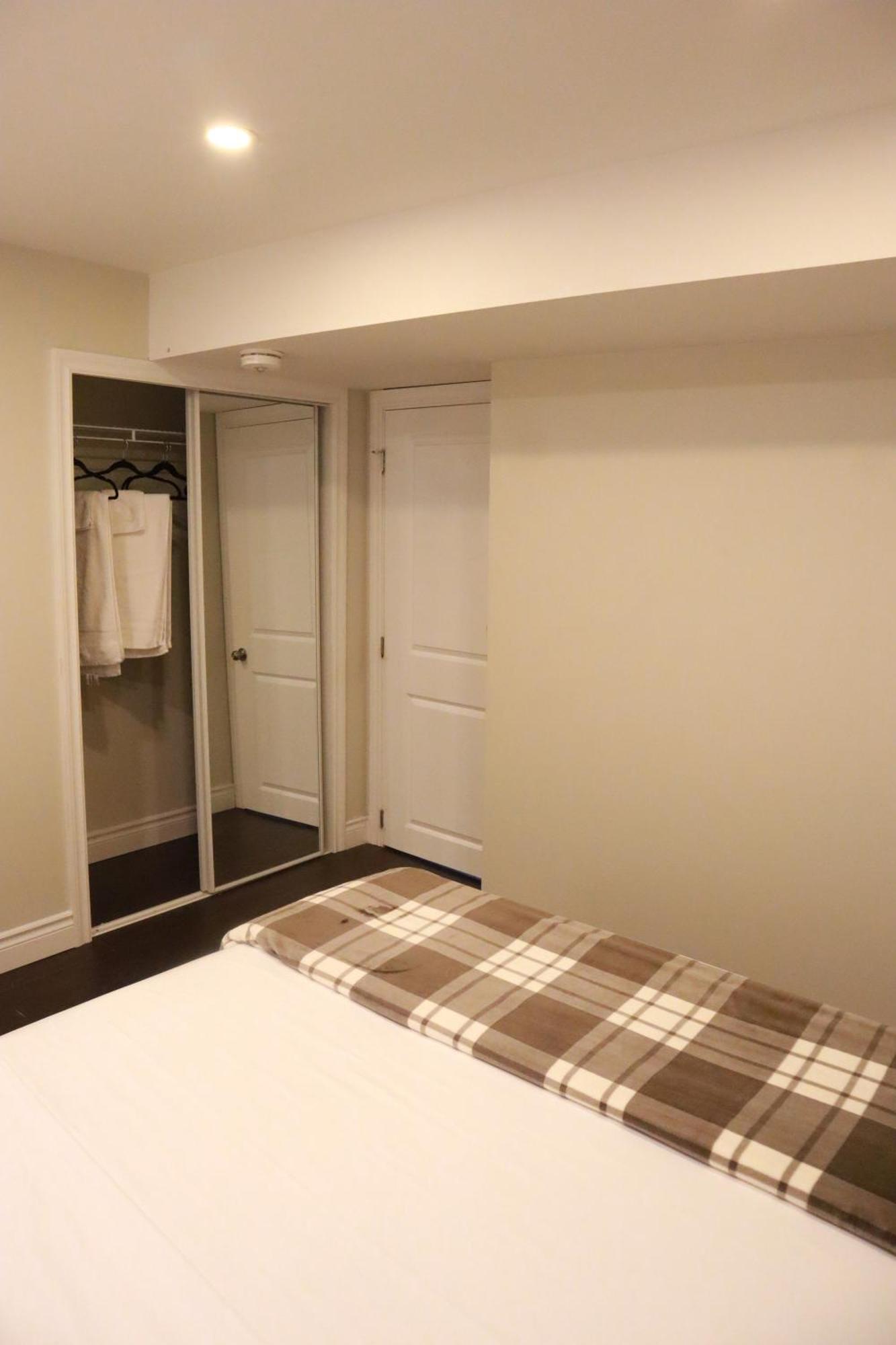ברמפטון Stunning Furnished 2Bedroom/2Washroom Apartment מראה חיצוני תמונה