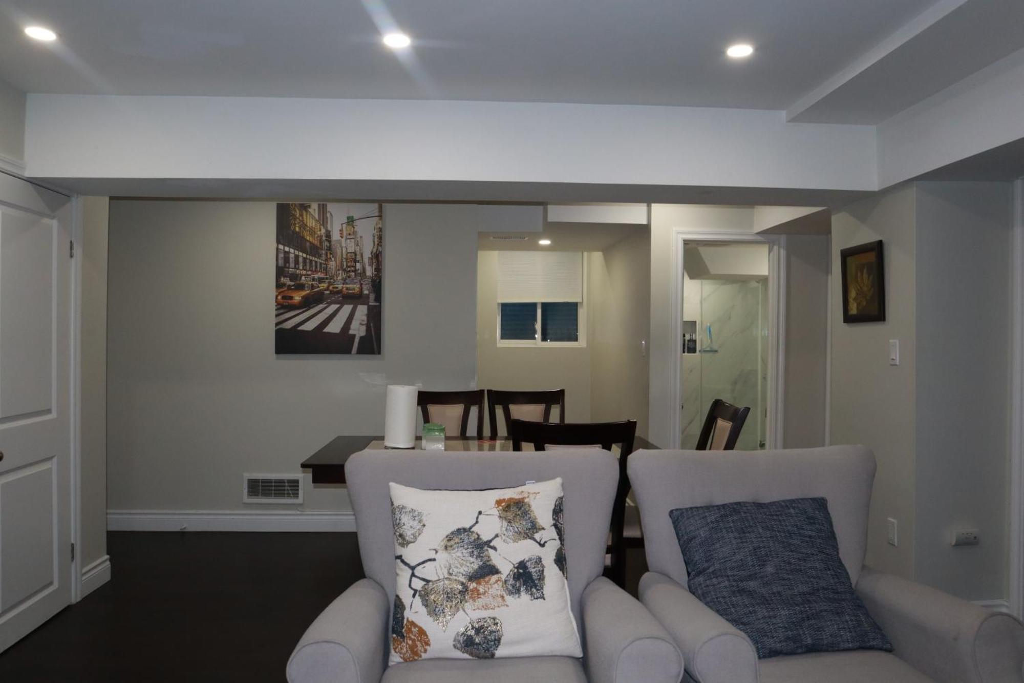 ברמפטון Stunning Furnished 2Bedroom/2Washroom Apartment מראה חיצוני תמונה