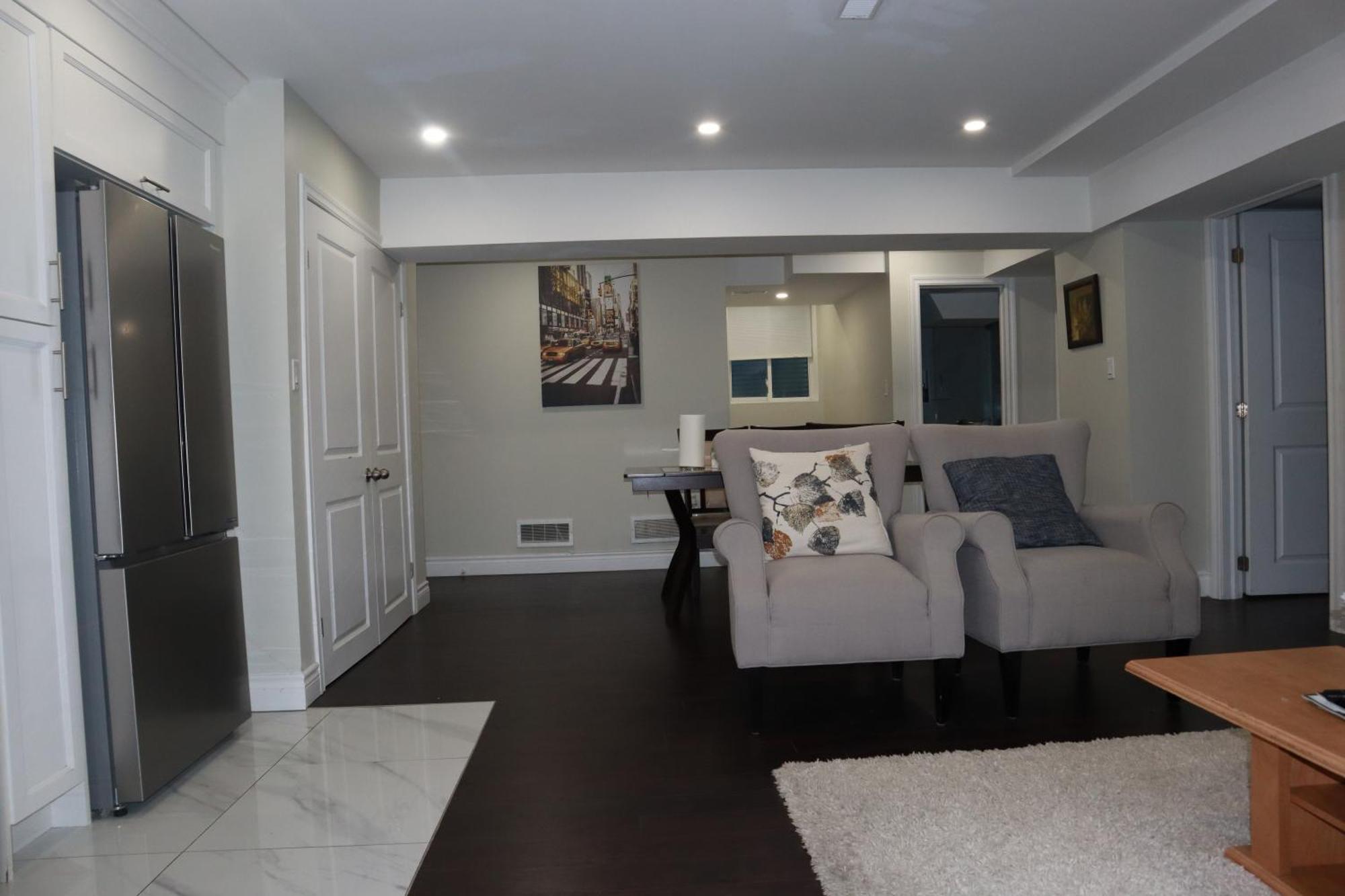 ברמפטון Stunning Furnished 2Bedroom/2Washroom Apartment מראה חיצוני תמונה