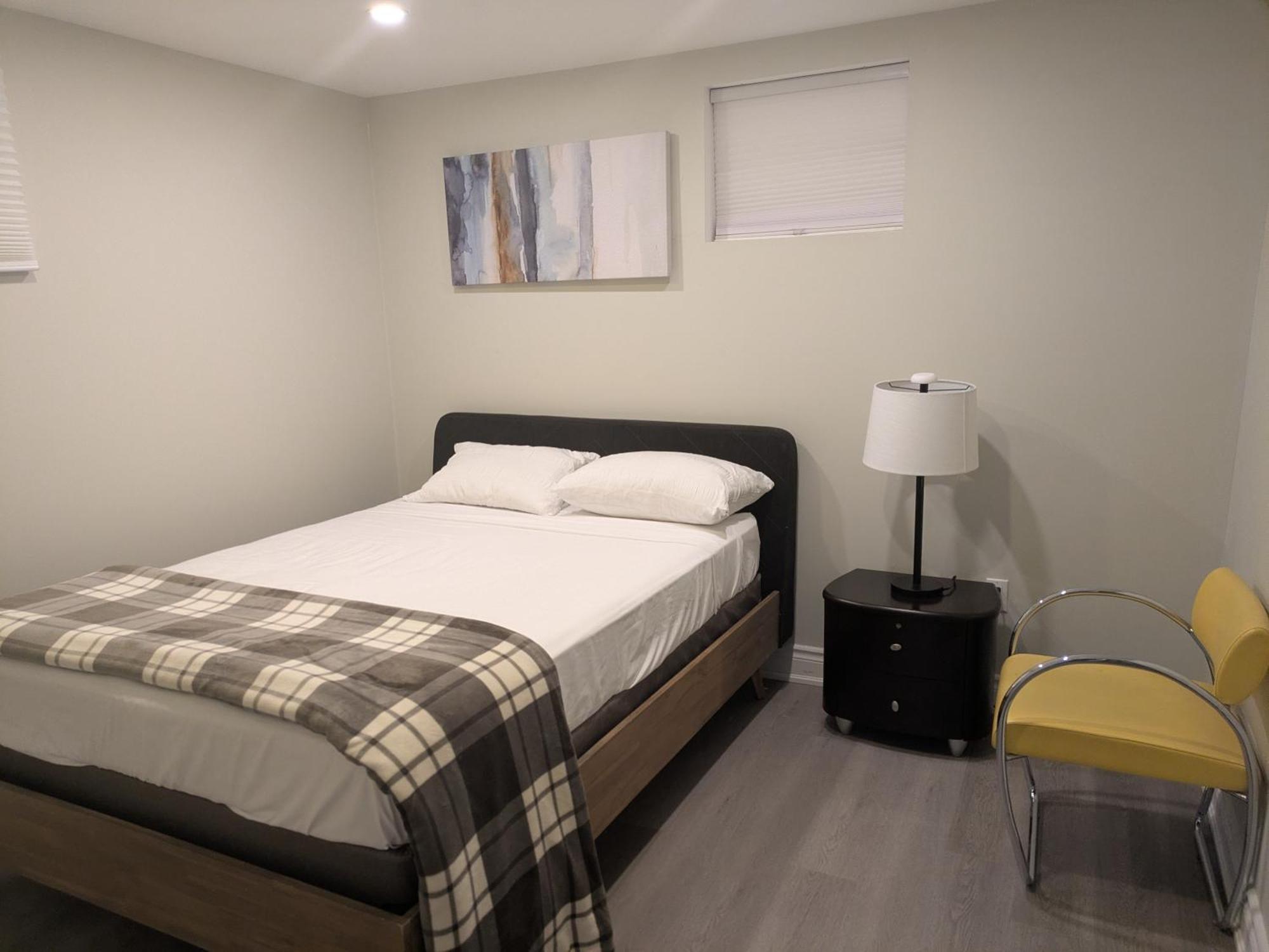 ברמפטון Stunning Furnished 2Bedroom/2Washroom Apartment מראה חיצוני תמונה